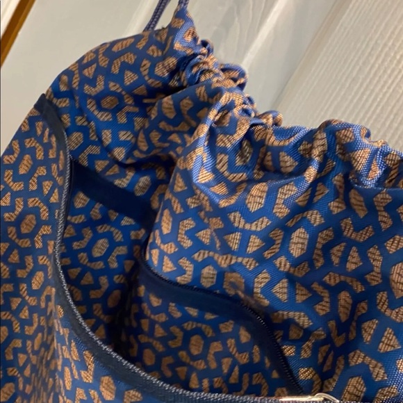 Waterproof backpack cheetah print - Picture 4 of 4